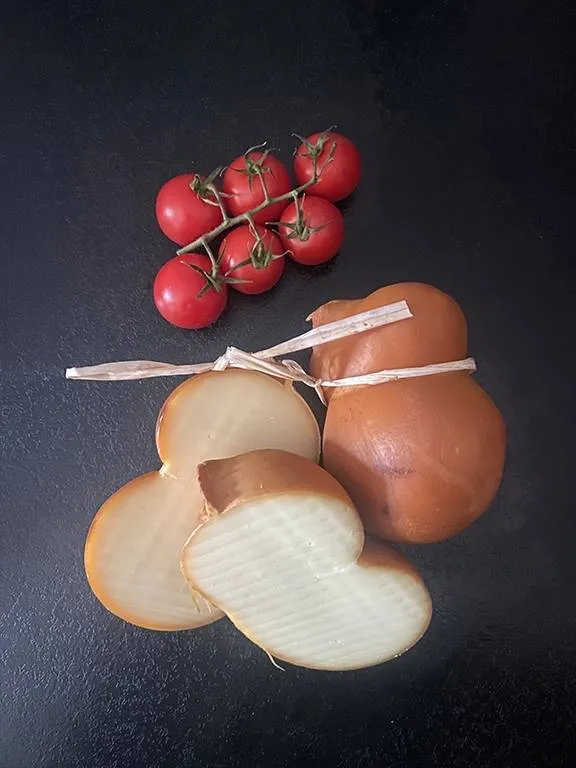 Scamorza Marrone wędzona